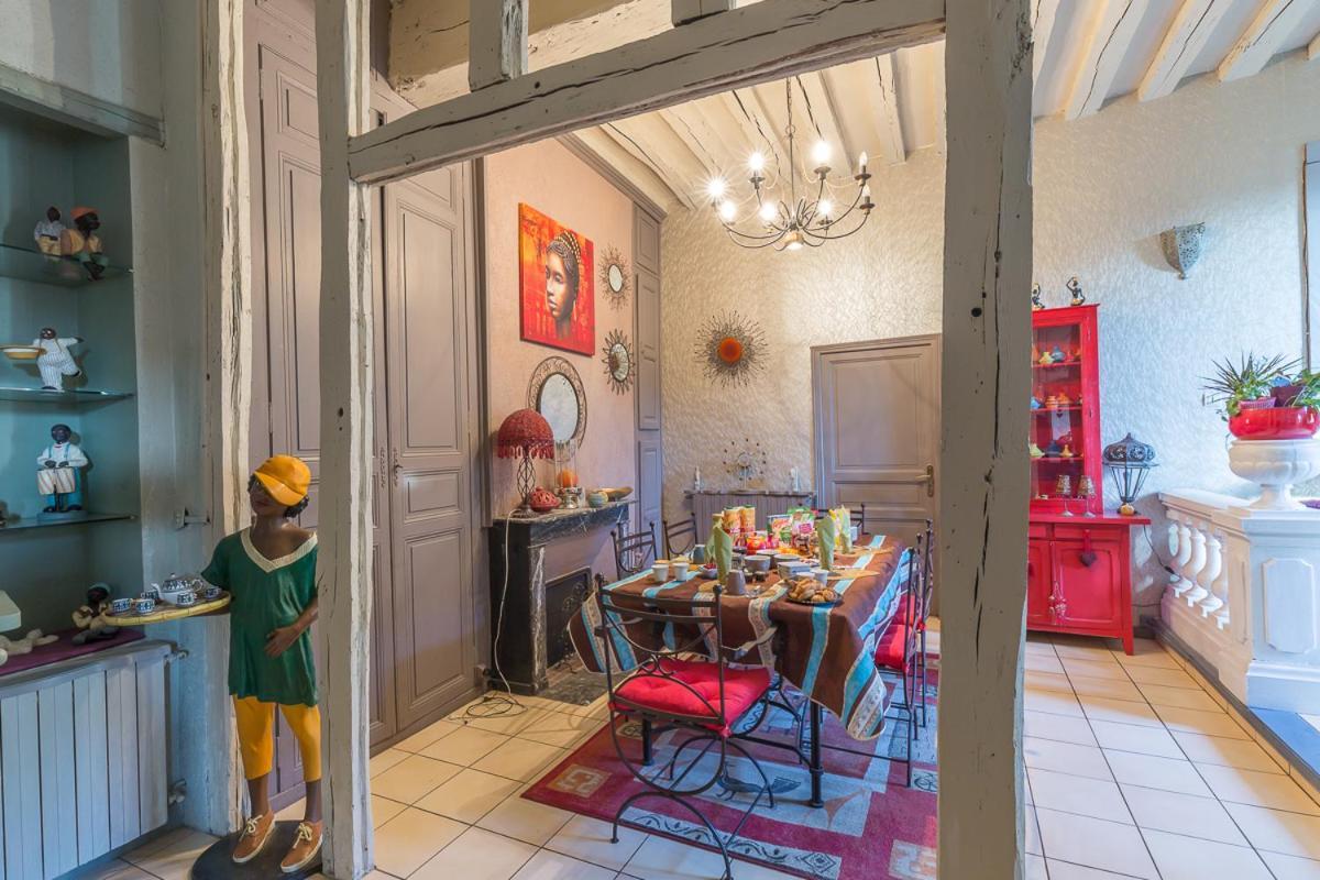 Le Logis De Lancelot Elegant Home City Center Sens Bagian luar foto