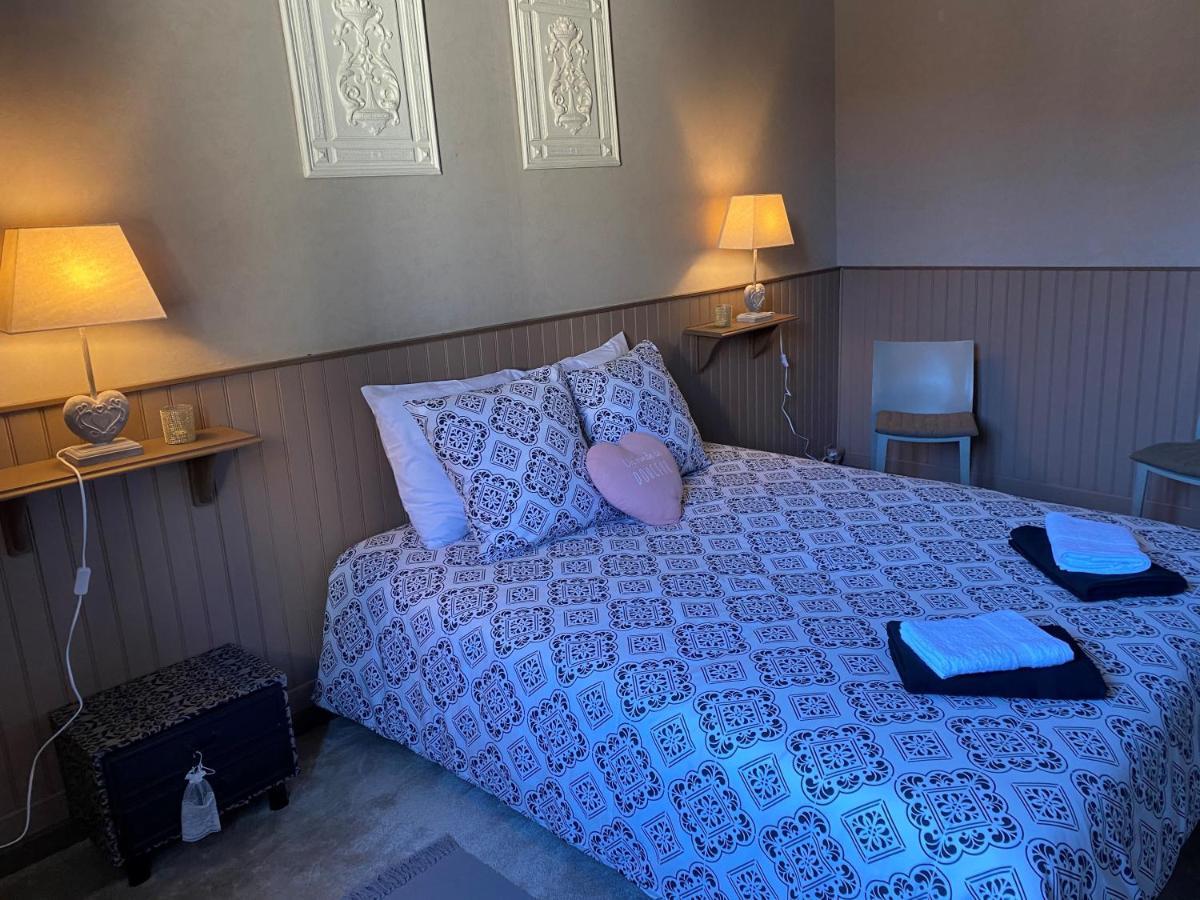 Le Logis De Lancelot Elegant Home City Center Sens Bagian luar foto