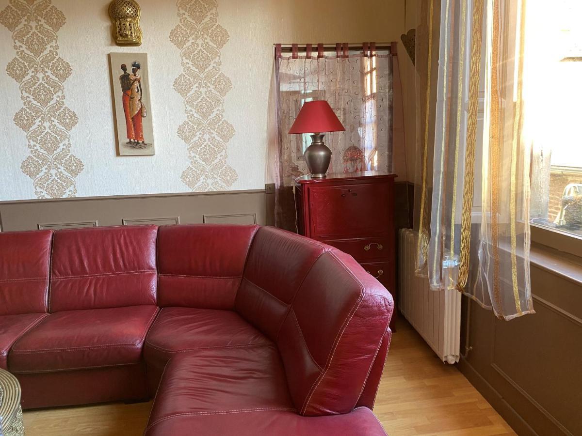 Le Logis De Lancelot Elegant Home City Center Sens Bagian luar foto
